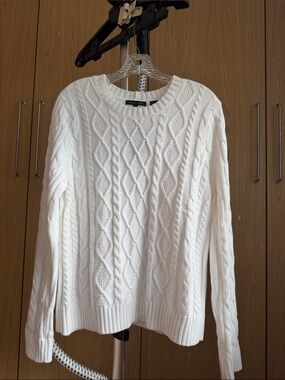JEANNE PIERRE 100% Cotton White Cable-Knit Crewneck Sweater